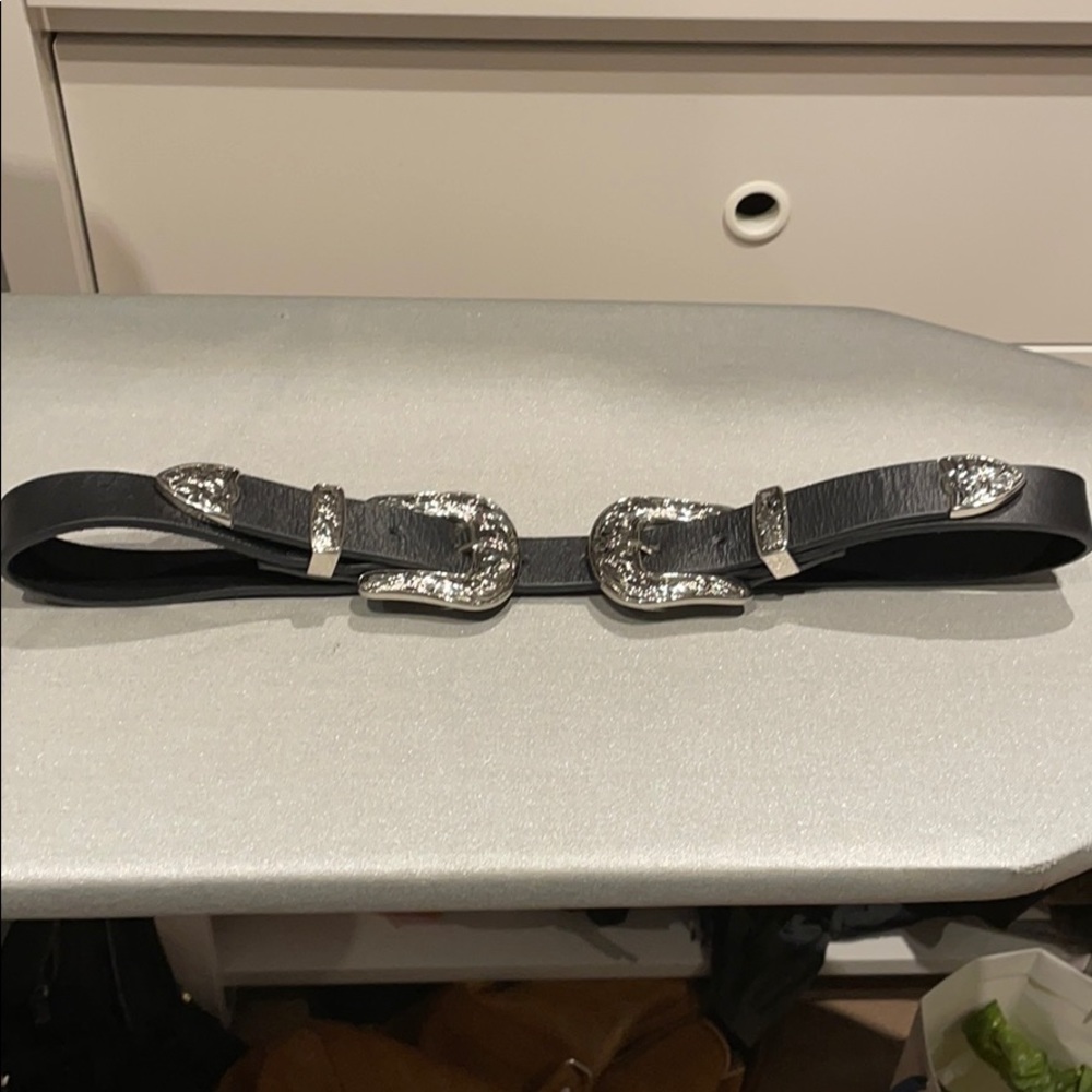 Never worn B-low the belt BriBri slim belt